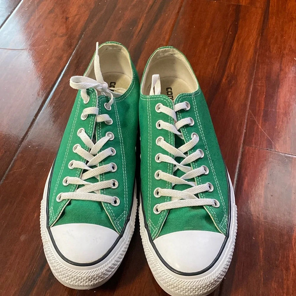 Converse sneakers Men Size 12 - Picture 1 of 8